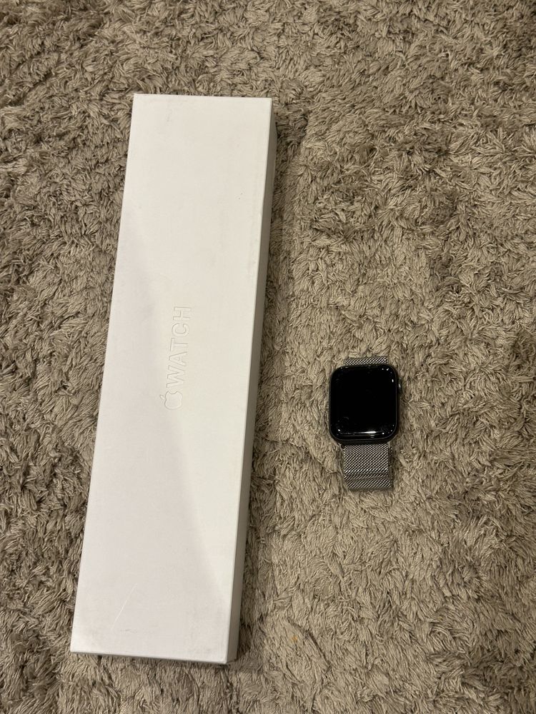 Apple Watch 6 series 44mm Space Gray