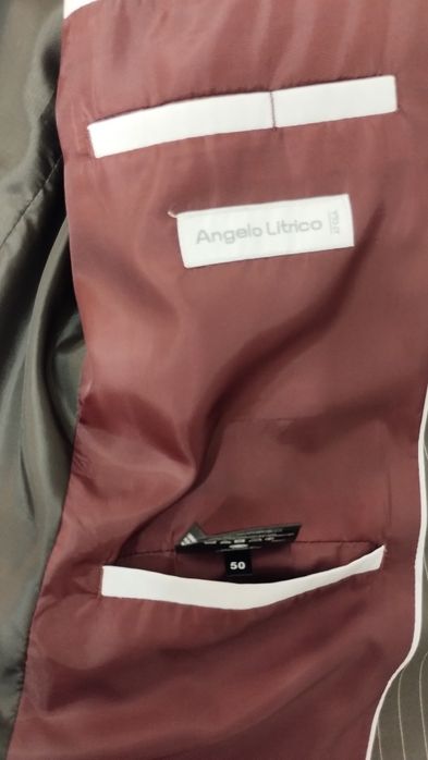 Costum gri mărimea 50