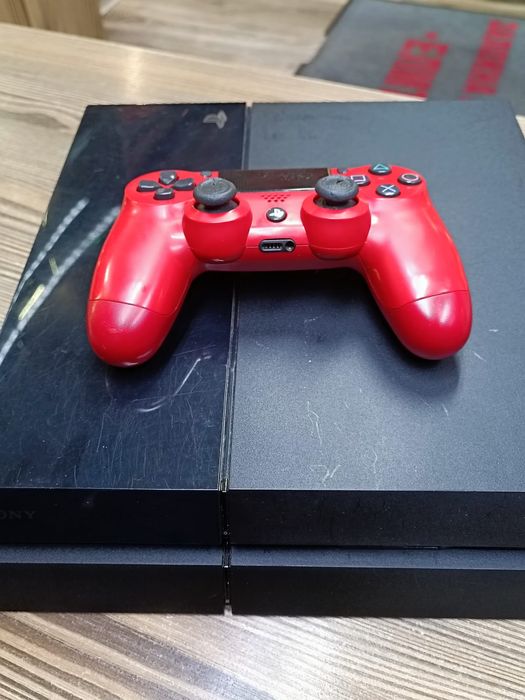 Игрова конзола Sony Playstation 4 FAT / 500GB / PS 4