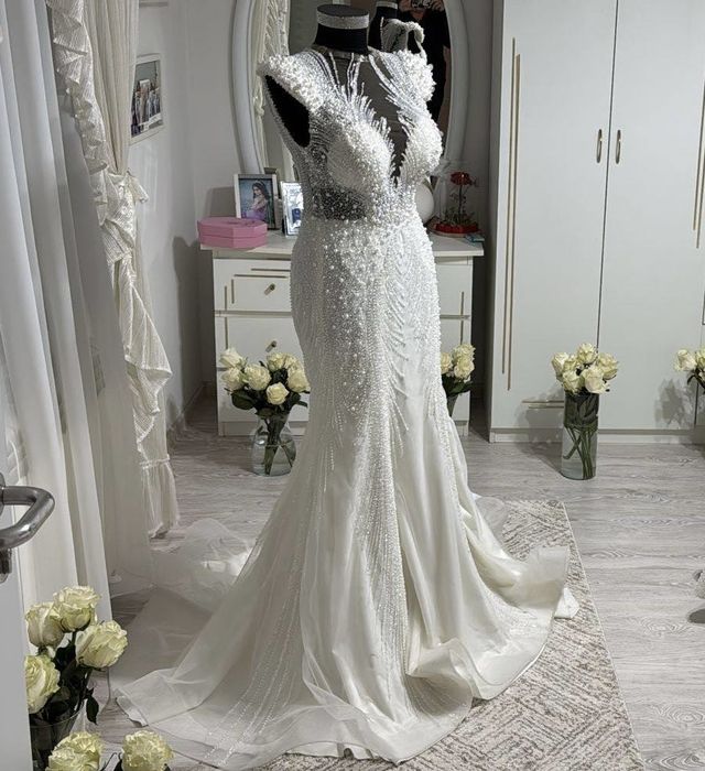 Manechine de Inchiriat ( Baia Mare )