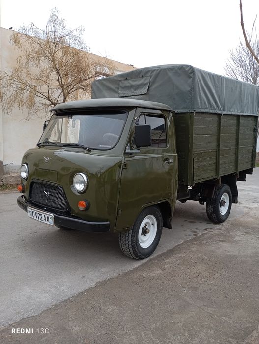 Uaz  sotiladi 1978 xolati  a'lo 2  ta 100 talik metani bor. Barakali.