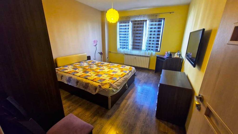 Продава се Тристаен апартамент в София, Подуяне - 80 кв.м за 2719 €/кв.м - Снимка #2