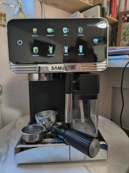 Vând aparat de cafea SAMUS INFINITY 20