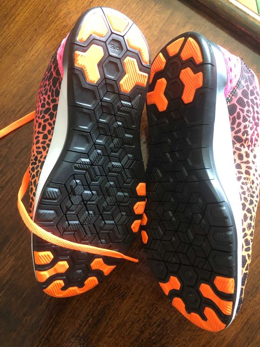Оригинални дамски фитнес маратонки Nike Free TR FIT 5 размер 36.5