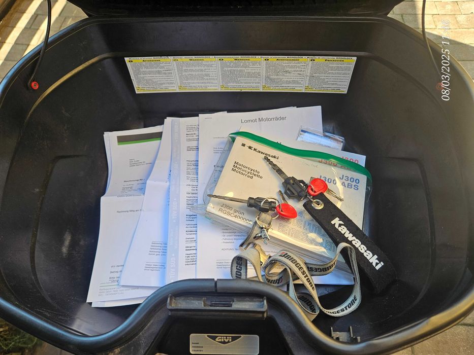 Kawasaki j300 scooter