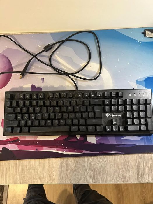 Tastatura genesis