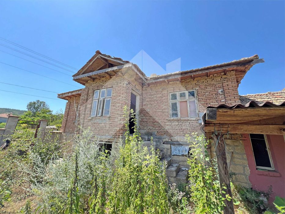 Продава се Къща в с. Белоградец, Област Варна - 90 кв.м за 245 €/кв.м - Снимка #16