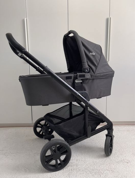 Продам детскую коляску