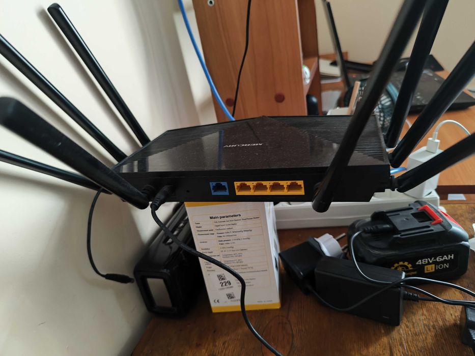 Mercury 2600 8ta shox wifi