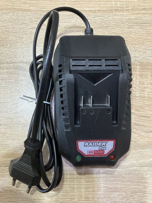 Зарядно Райдер / Raider Pro R 20