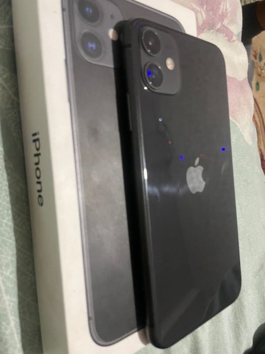 Iphone 11 в отличном состояние