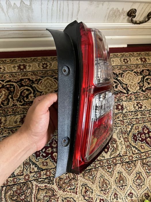 Cobalt fara donasi 250 mingdan aybi yoq yengi shisha qoyilgan