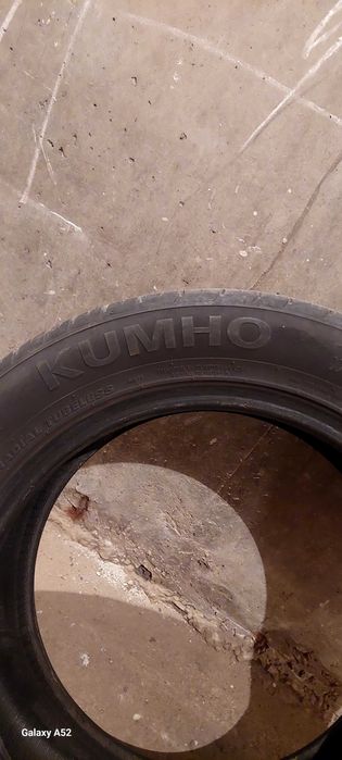 Продавам Гуми 2 бр