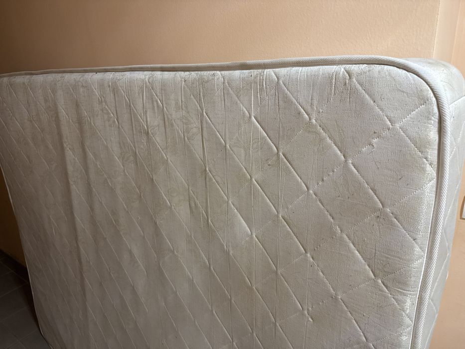 Продается матрас бу 180/200