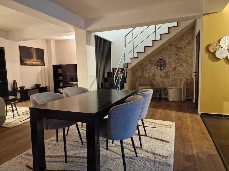 Casa de vanzare- Green City - 1 Decembrie