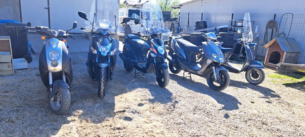 Vând scuter kymco 2020