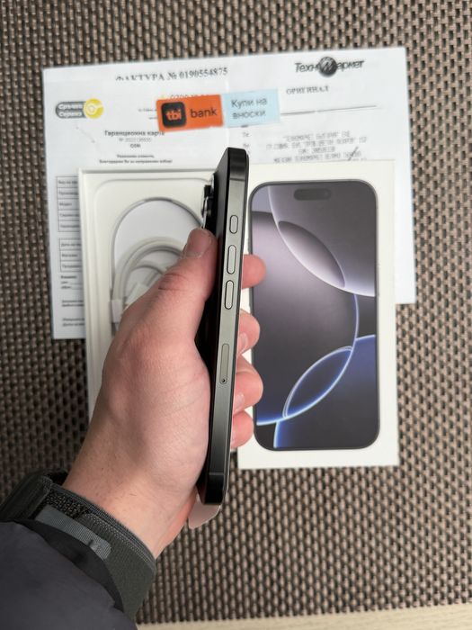 КАТО НОВ!/*ЛИЗИНГ*/ iPhone 16 Pro 256Gb Black Titanium 24М гаранция