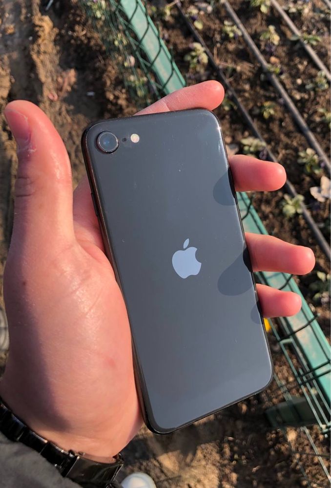IPhone se 2 64gb 75 yomkst