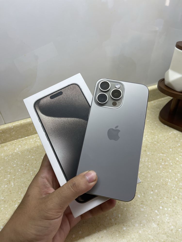 Iphone 15 Max 256 GB