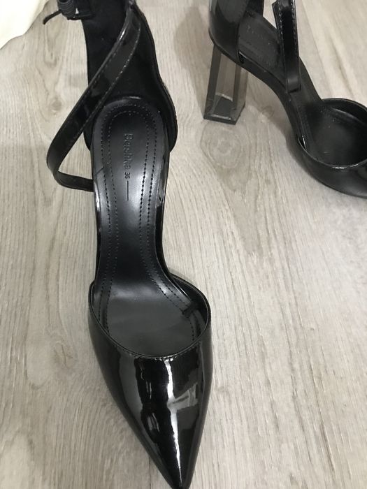 Нови обувки