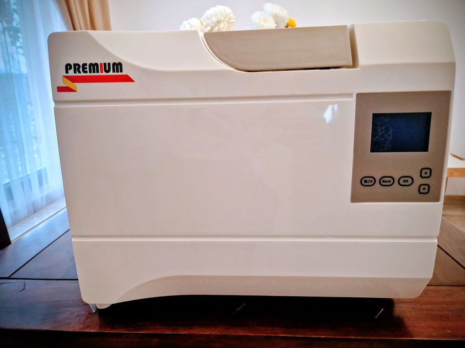 Autoclav sterilizare 8L NOU