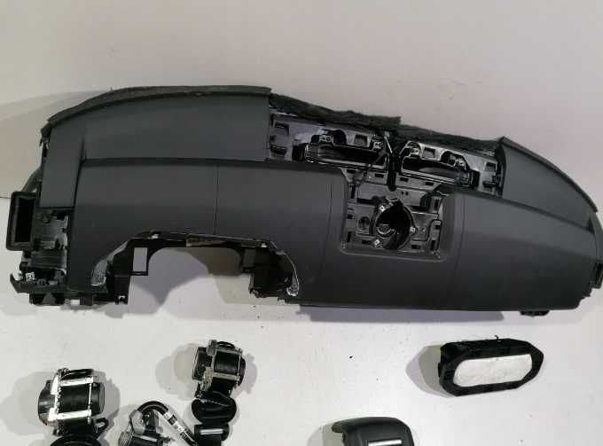 Range Rover Discovery V plansa bord - kit airbag - centuri siguranta