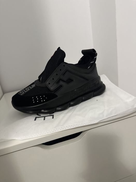 Versace Chain Reaction