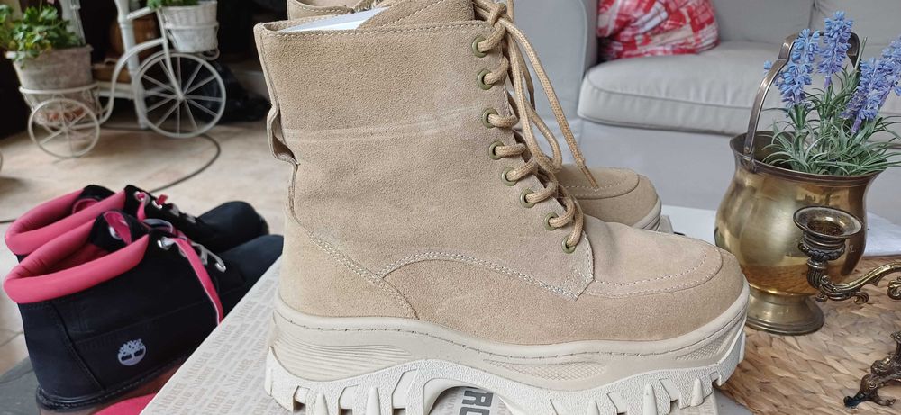 Боти Bronx от естествен велур