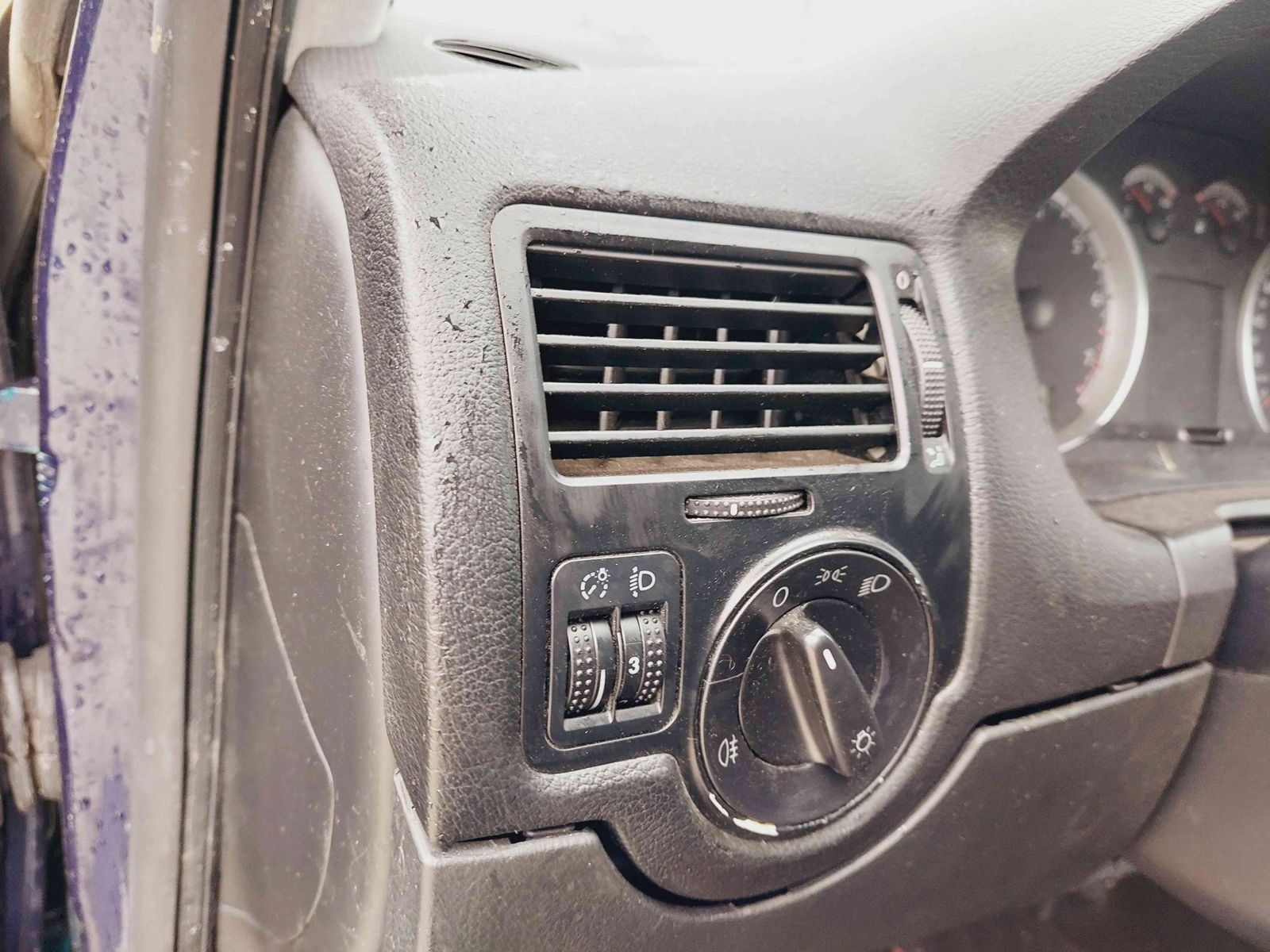 Grila aerisire stanga Volkswagen Bora Combi (1J6) [Fabr 1999-2005] O