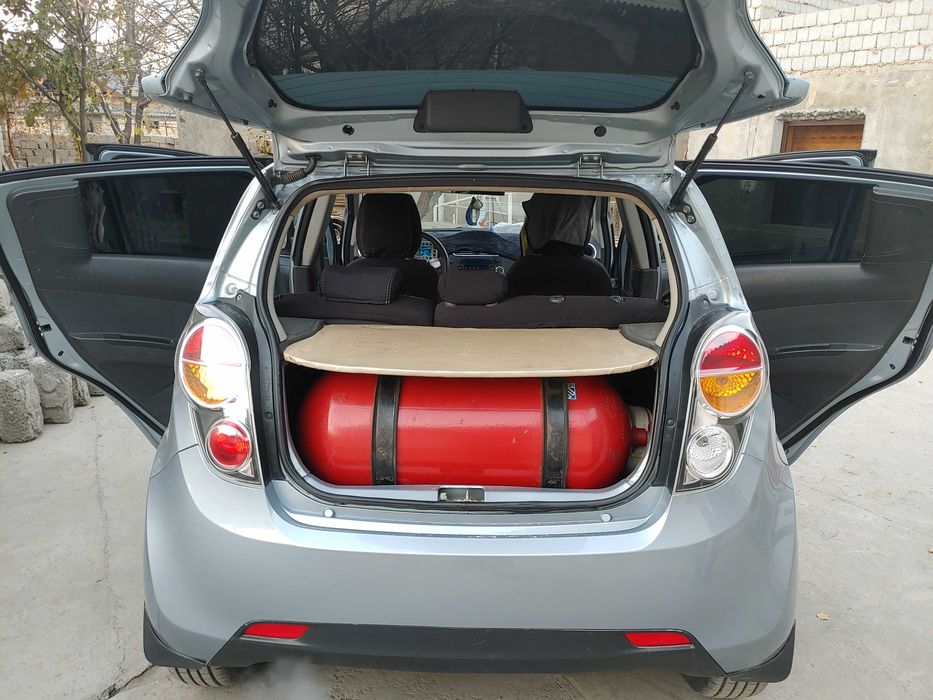 Срочно продаётся СПАРК сотилади!