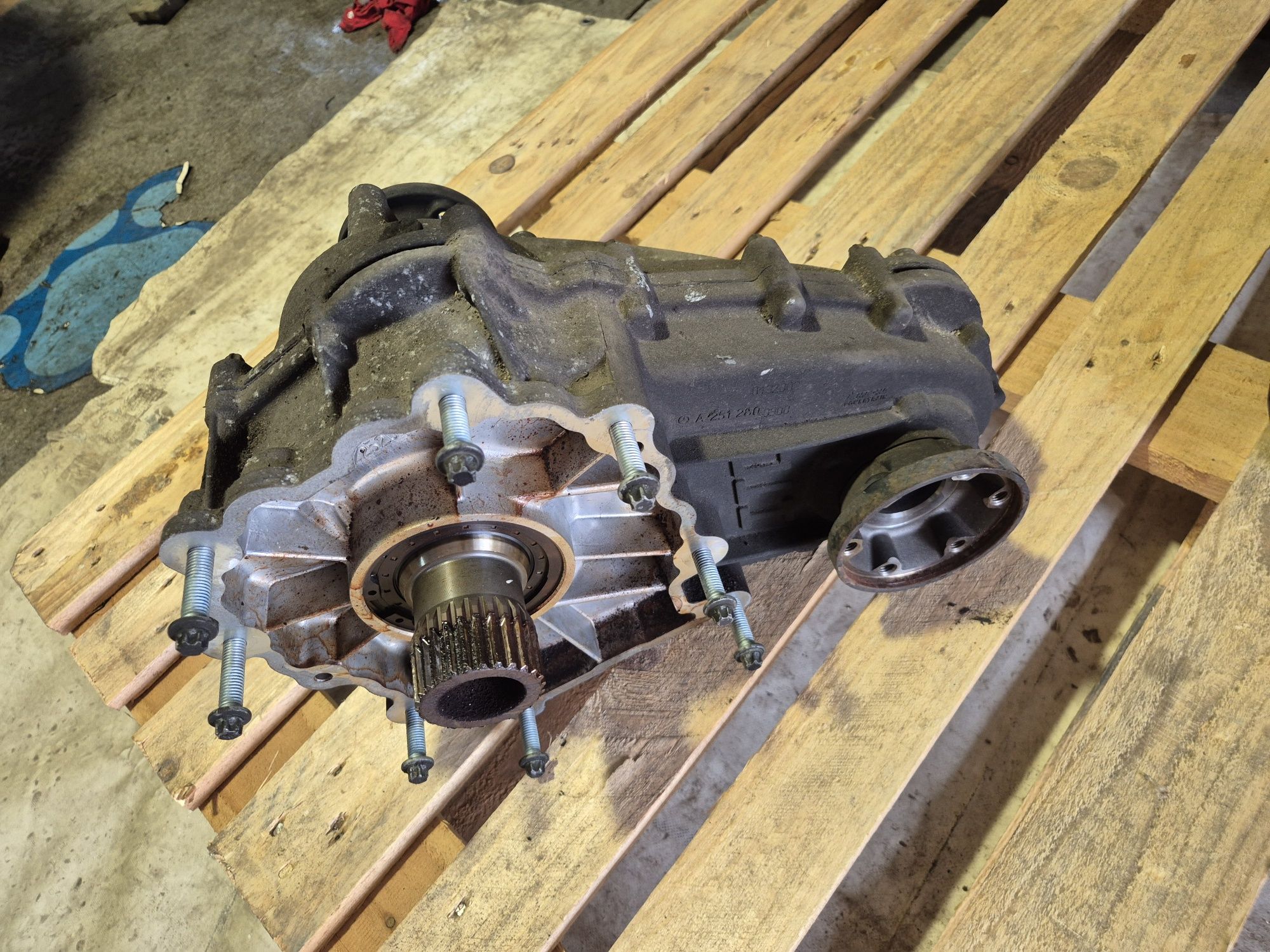 Раздатка Мерцедес МЛ W164 3.2 Mercedes ML GL