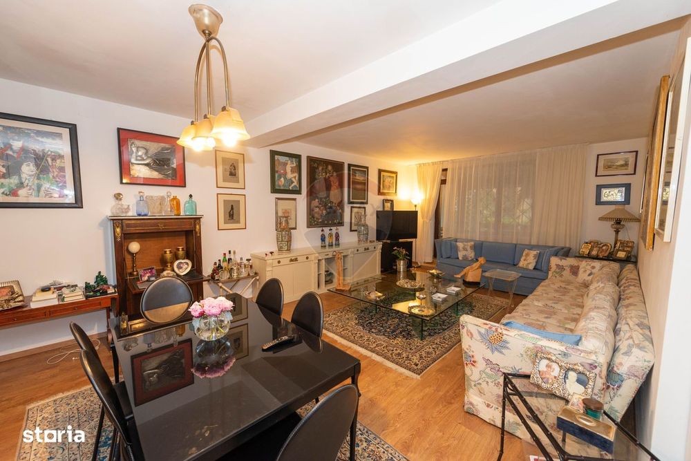 Apartament deosebit de vanzare 3 camere in vila Decebal - Alba Iulia