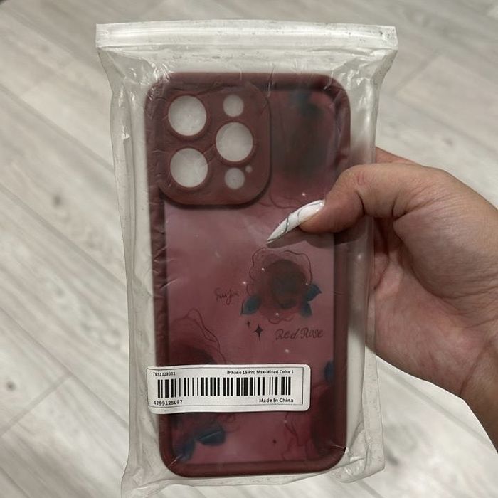 Чехлы на iphone 15 pro max