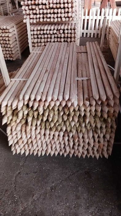 Tarusi din lemn strunjit si tratat