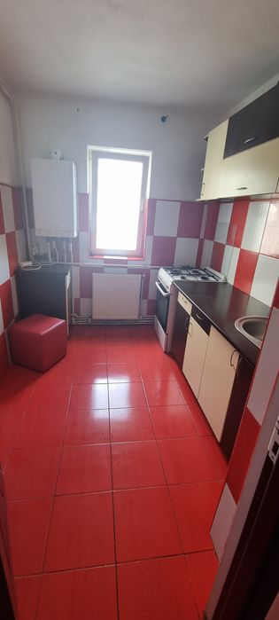 Apartament 3 camere-decomandat