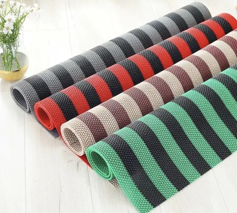 Коврик в рулоне для бассейна