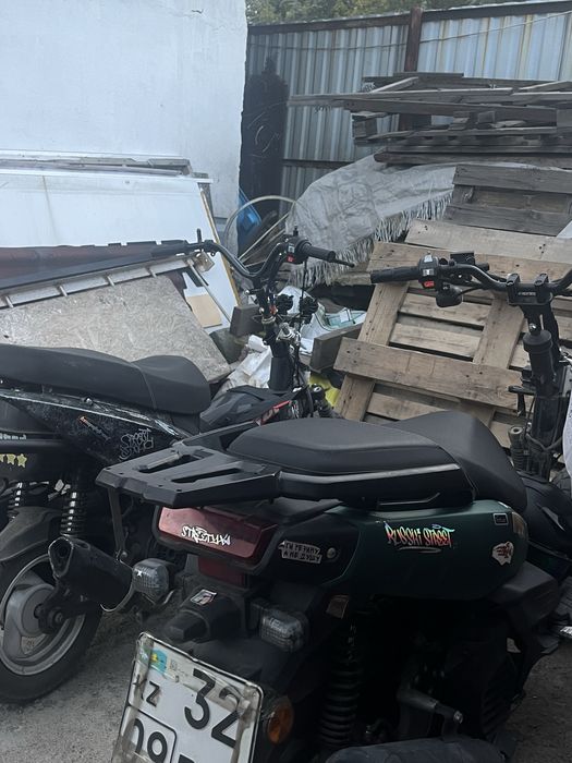 Продам скутер танк 150