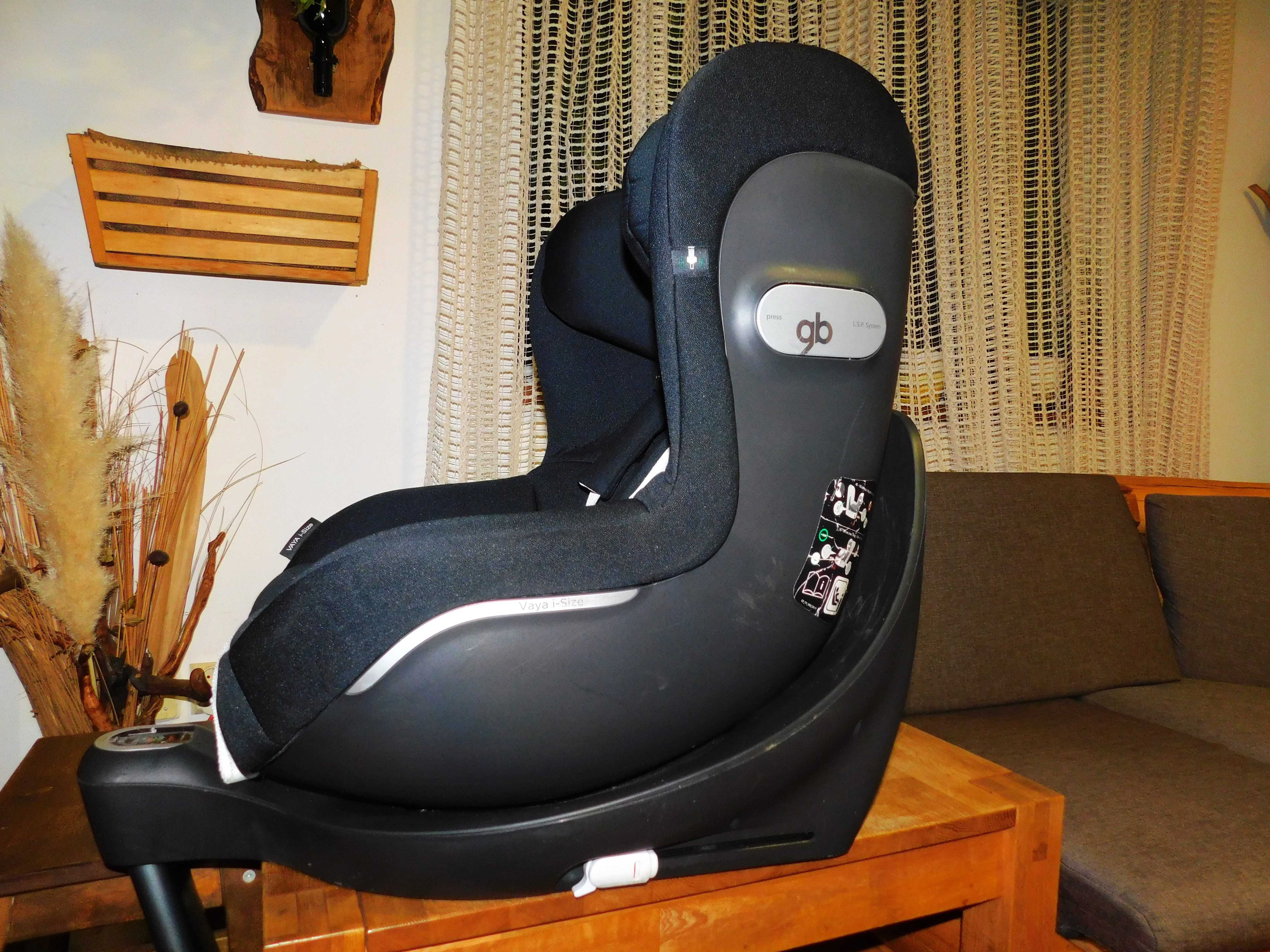 Scaun auto ISOFIX i-Size GB Vaya,  rotativ 360°