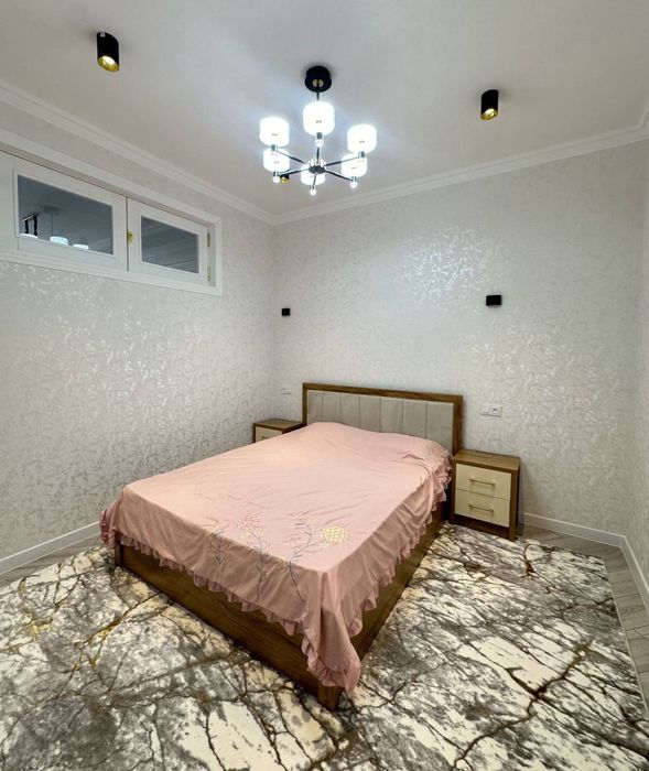 Мирзо Улугбек Метро янида квартира ижарага