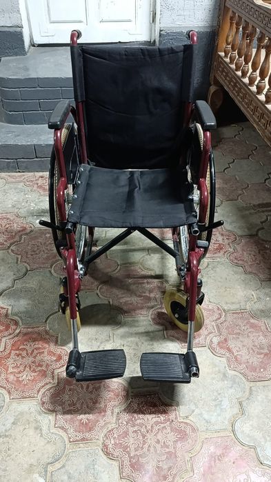 Кресло-Коляска для инвалидов