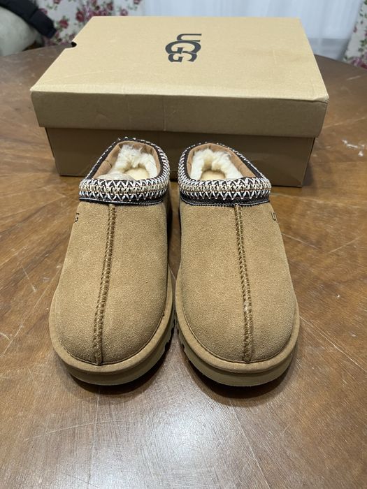 Papuci UGG Tasman