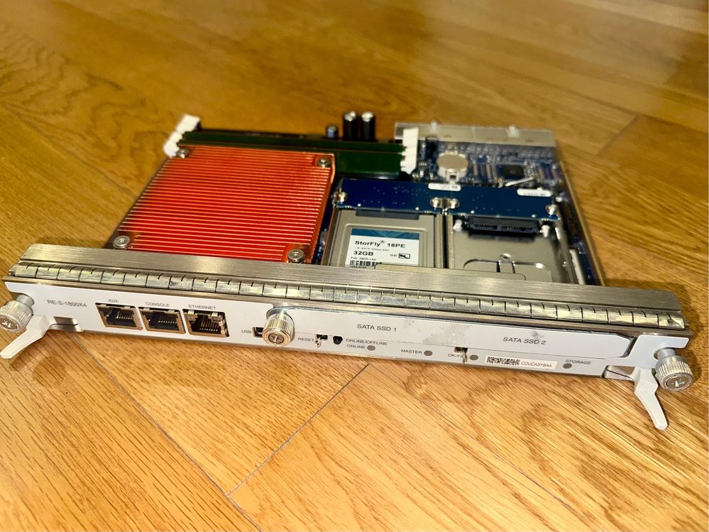 Juniper Routing Engine RE1800x4-32 g s