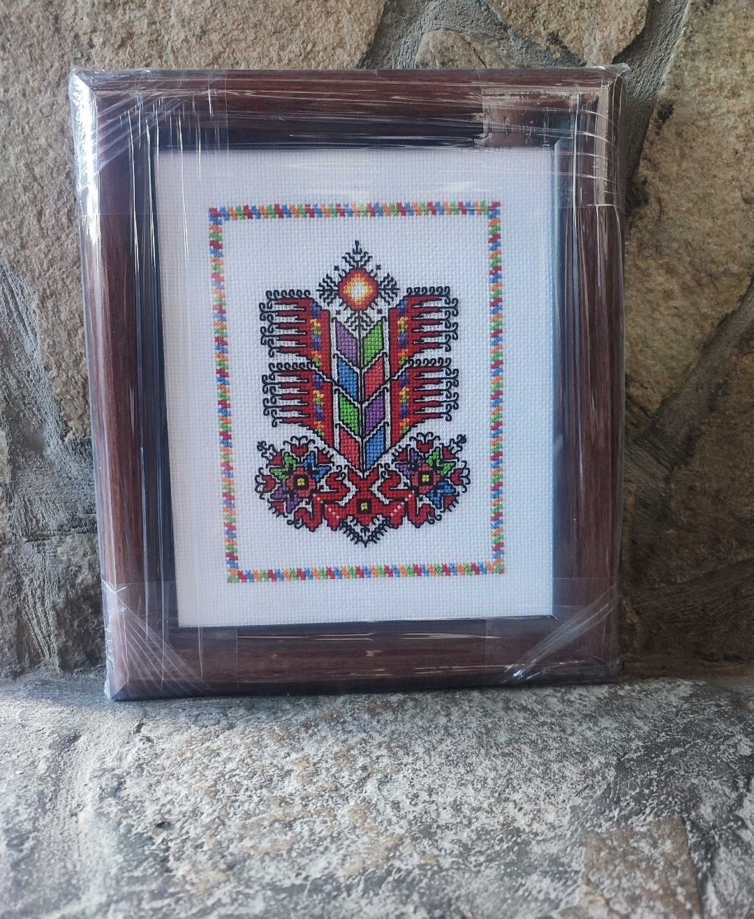 Ръчното везана бродерия