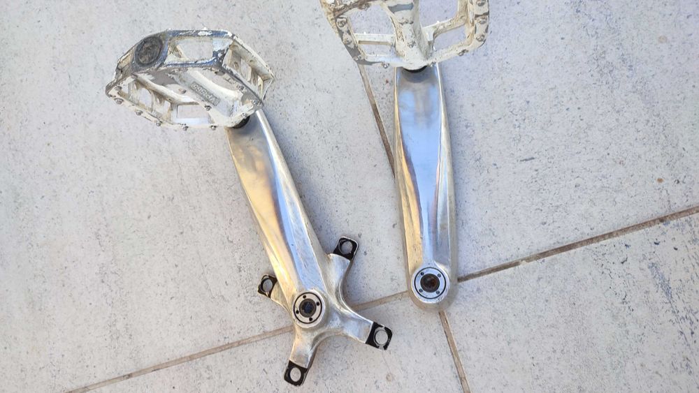 Продавам части за колело