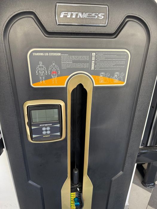 Aparat standing leg extension