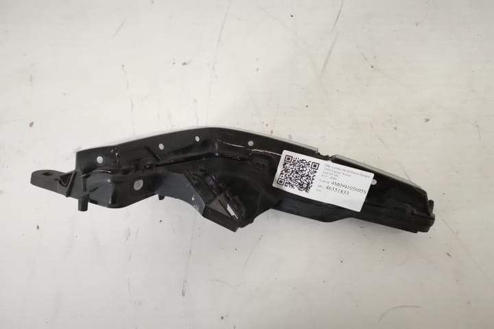 ДРЛ Дневна Светлина Дясна Страна LED Оригинален Повреден Ауди / Audi Q