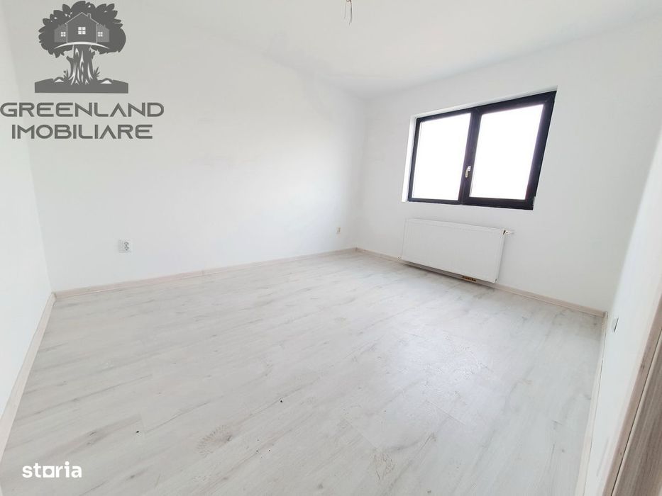 2 CAM bloc nou, finalizat, parcare inclusa, mutare imediata, Bucium