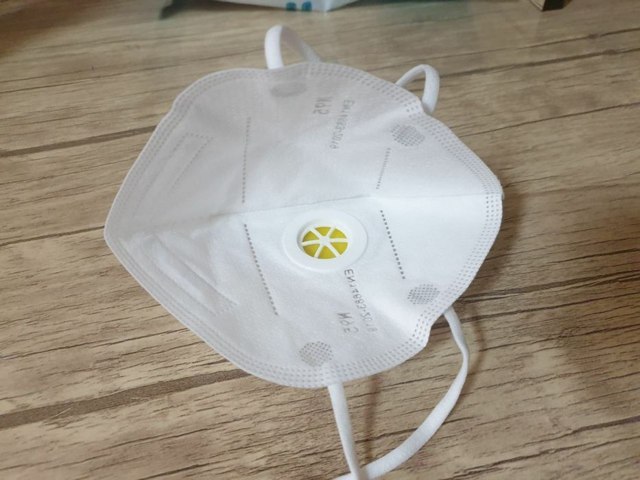 Маска лицевая с клапаном ! Отличная защита от загрязненного воздуха !!