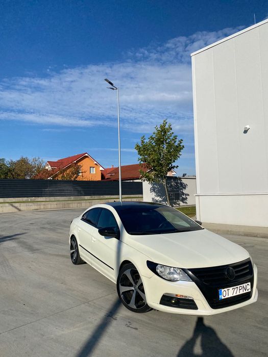 Vând Passat CC 2.0 TDI