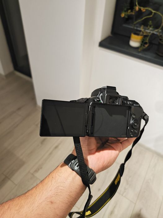 Nikon D5300 / 18-200mm / 50mm